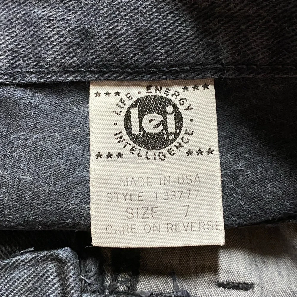 Vintage LEI Jean Shorts Women 7 High Waisted 90’s Black Denim Casual Made in USA